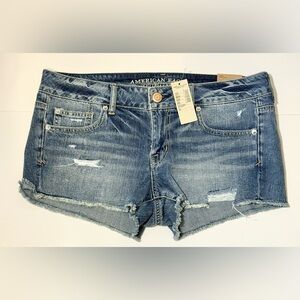 NWT American Eagle Women's Low Rise Shortie Denim Jean Distressed Shorts Sz 10